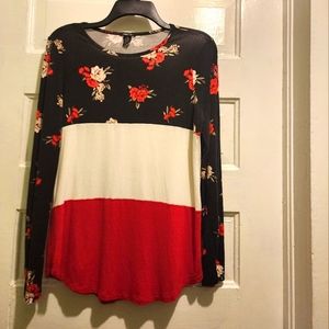 Forever 21 women's blouse size medium ( preloved)